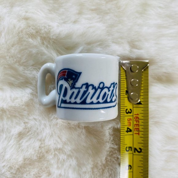NFL New England Patriots Miniature Coffee Mug, Collectable Sports Decor - Picture 5 of 7